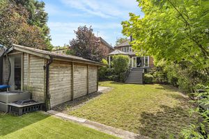 Photo 6- click for photo gallery